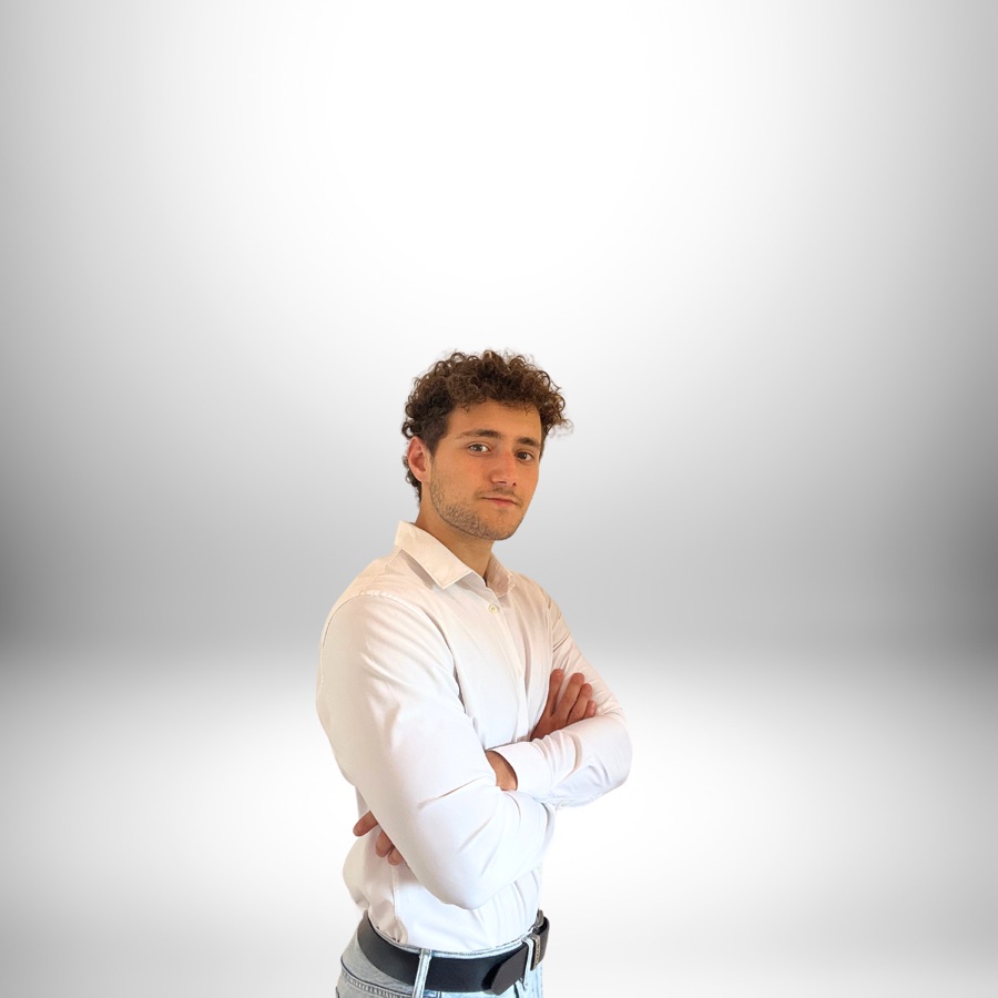 Kristijan Plaushku, Titolare e Senior QA Manager di QA Robots